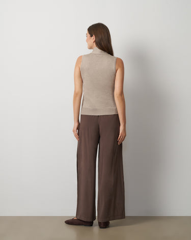 Tie Neck Sleeveless Sweater