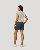 Fine Stripe Tie Bottom Top