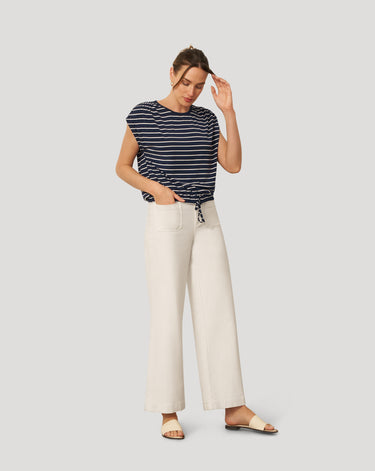 Fine Stripe Tie Bottom Top