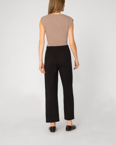 Pleated Front Cropped Pant