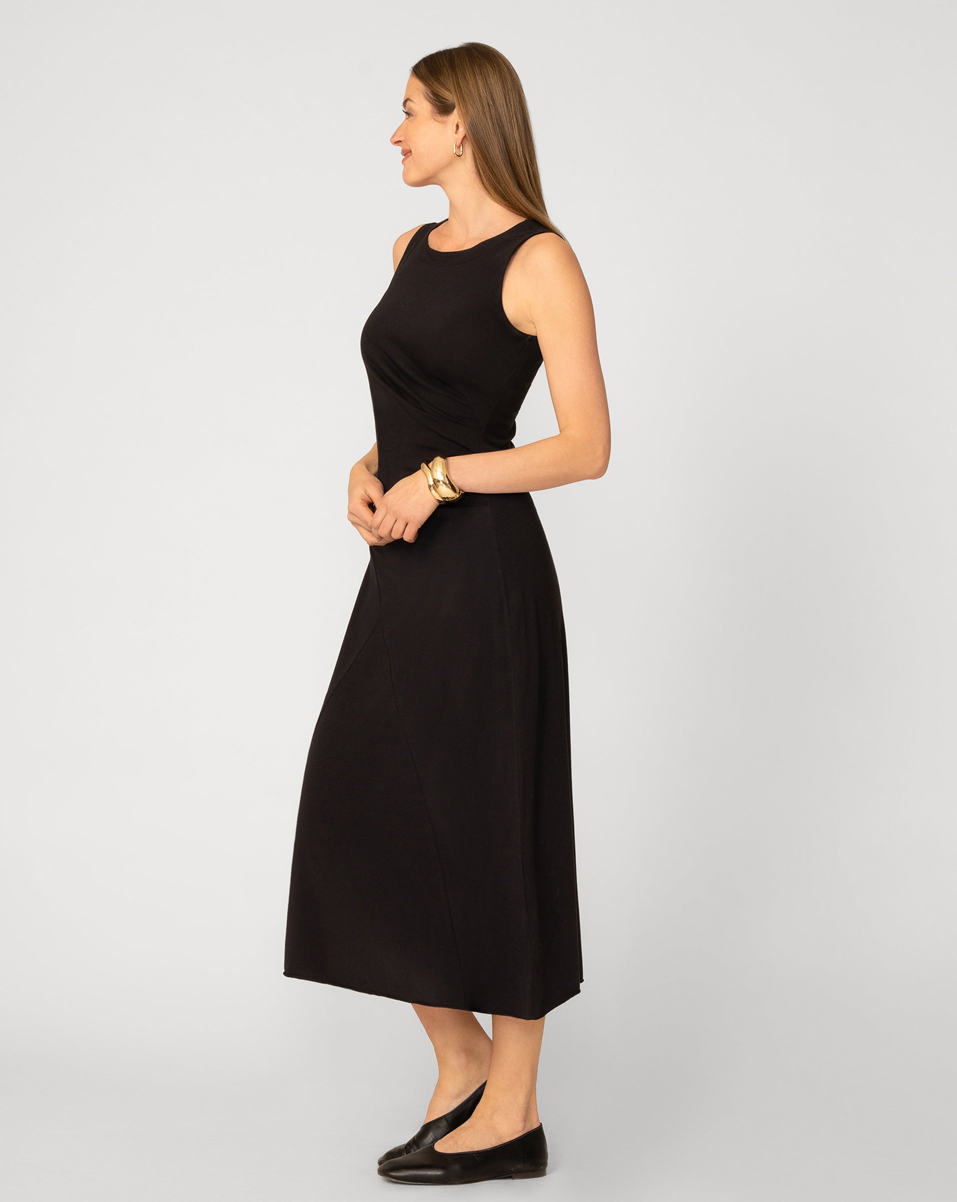 Women's Side Ruching Midi Dress in Black Onyx